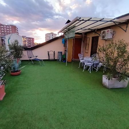Ferienwohnung Terrazzo In Centro Seregno Exterior foto